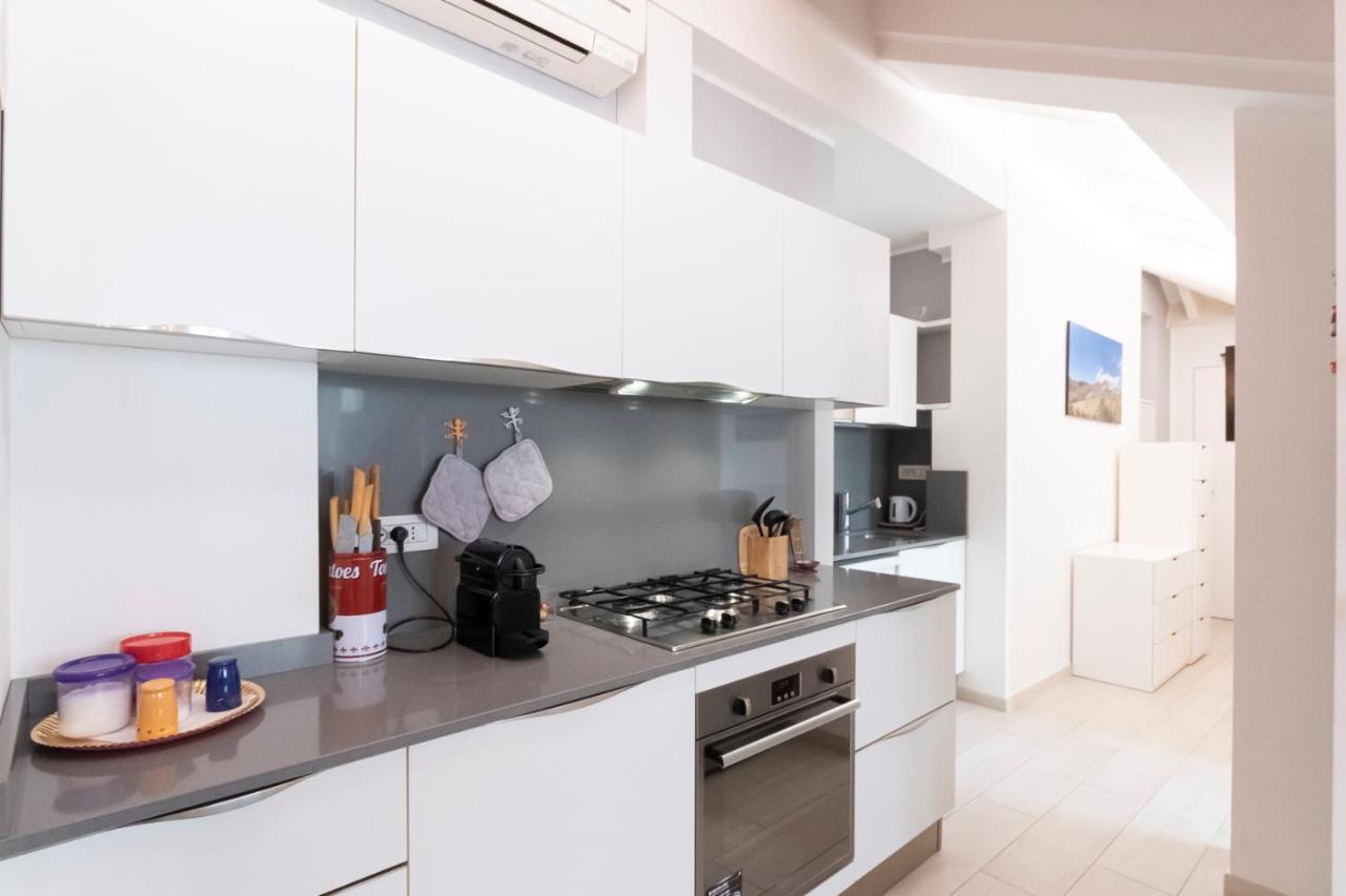 Mansarda Cola Apartment Milano Exterior foto
