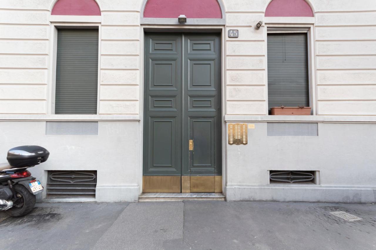 Mansarda Cola Apartment Milano Exterior foto