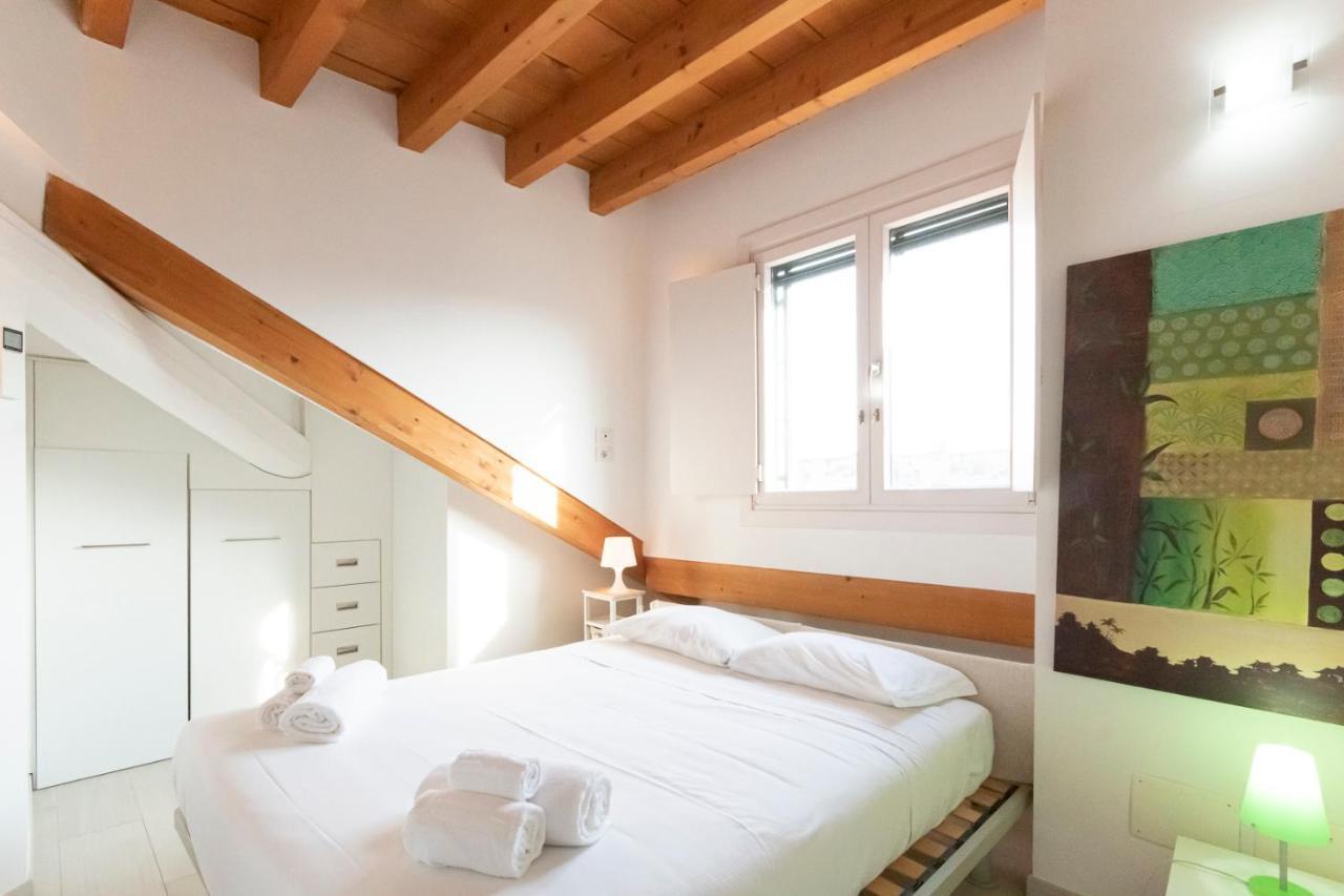 Mansarda Cola Apartment Milano Exterior foto